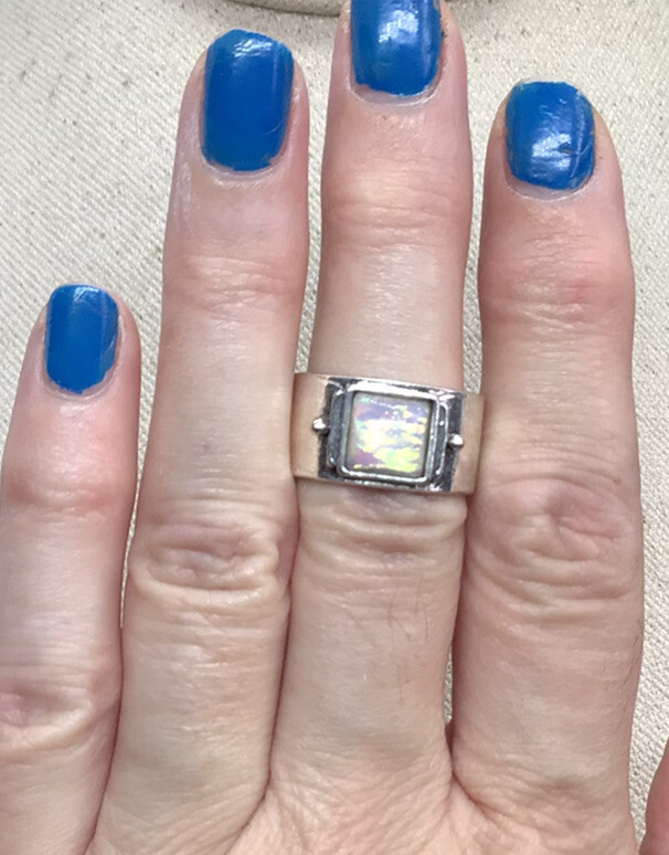 Vintage Sterling Silver 925 Opal Stone Wide Ring Sz 7.75 S195
