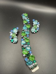 Juliana Style 1950’s Statement Rhinestone Bracelet Clip On’s Rare Blue Green