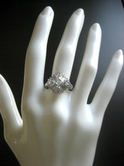 STUNNING VINTAGE 14K WHITE GOLD BAGUETTE BALLERINA RING SIZE 8
