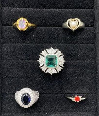 ✨Lot Of 5 Vintage To Now Beautiful Gemstone Estate Rings, All Size 7✨