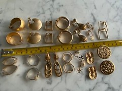 Vintage Jewelry lot goldtone earrings 14 pairs hoop box stars dangle