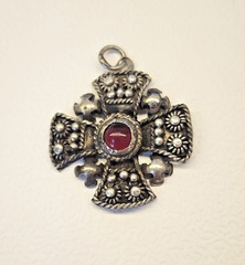 995 Silver Jerusalem Crusader Maltese Cross Pendant Ruby Red Cabochon Religious