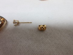14K SOLID YELLOW & WHITE GOLD CZ STONE EARRINGS MARKED JAW POST STUD #14