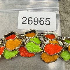Vintage Thermoset Leaf Necklace Neon Green Red Gold Tone 14”