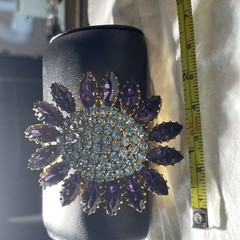 Vintage Blue And Purple Made In Austria Stamped Rhinestone And Gold Tone Brooch