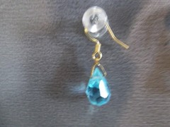 1 Pair Unique .75″in Glass Aqua Blue Tear Drop Shape Dangle