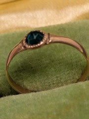 Antique 10k Gold Childs Ring -Stone Is Scratched & Original Box 0.5 Grams