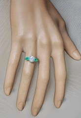 14K White Gold Engagement Ring 1.62CT.Natural Round Cut Diamond Green Emerald