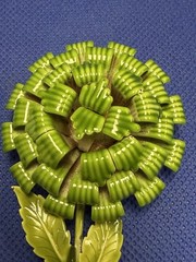 AMAZING VINTAGE UNSIGNED GREEN FLOWER SHAPED HUGE 3.5/8″ X 2.0″ BROOCH PIN
