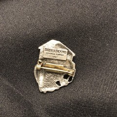 Vintage Birds and Blooms Limited Edition Pin 1997 Small Pewter Gray Birdhouse