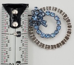 Am Lee 925 Sterling Silver Brooch 1.5in Blue Bow Crystal Open Circle 3D Estate