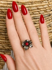 Vintage Adjustable Flower Cocktail Ring Red Silver Tone Statement Size 7.5-9.5