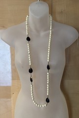 Vintage 40” Pearl & Onyx Necklace 3oz Great Gatsby Look
