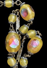 Antique Peacock Eye Foil Glass Uranium Glass Choker Necklace 16”