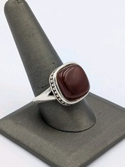 Signed Vtg Sterling Silver Square Carnelian Ball/Bead Design Split Shank Ring