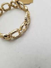 Vintage Gold Tone Bracelet (One Size Fits All)