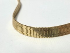Whiting & Davis Fringe Buckle Necklace Vtg Gold Plated Mesh Metal 17″ Band 1/2″