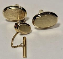 Lot of 4 Assorted Vintage Gold Tone Bullet Back Cufflinks and Tie Tack
