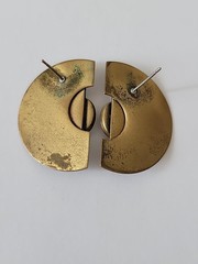 Vintage Mexico Style Carnelian Cabochon Brass Copoer Post Earrings 1.25″t×.75″w