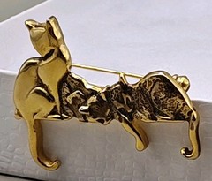 Vintage Witchy Cat Brooches Lot 5 MCM Mini Kitten Cat Moon Hanging Pin Halloween