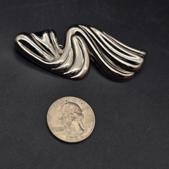 Silver Tone Wave Wavey Brooch Ribbon Vintage 1990s Jewelry