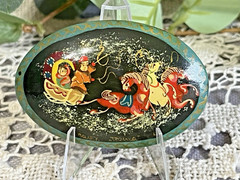 VTG Russian Wooden Lacquer Hand Painted Troika Brooch Pin Made in USSR Signed 2″
