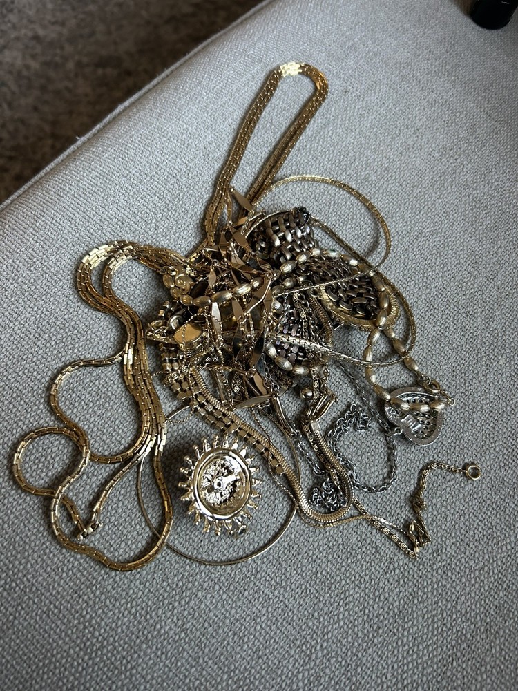 11 Pc Lot Necklaces Bracelets Brooches Many GoldTone