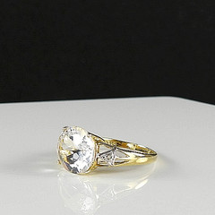 Vintage Solid 10K Yellow Gold Ring White Topaz Diamond Accent Cocktail Jewelry 7
