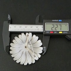 VTG Large Pop Mod Black Grey Gray Enamel Metal Flower Brooch