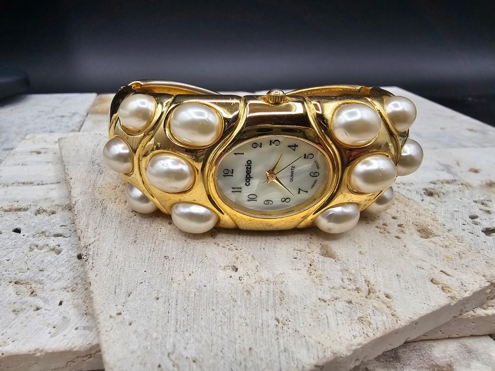 Maximalist! Vintage Gold Tone Pearl Studded CLAMPER Watch Bracelet