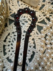 Victorian Hair Ornament Comb Red Garnet Tortoise Shell Pick. Estate Jewelry. Vtg