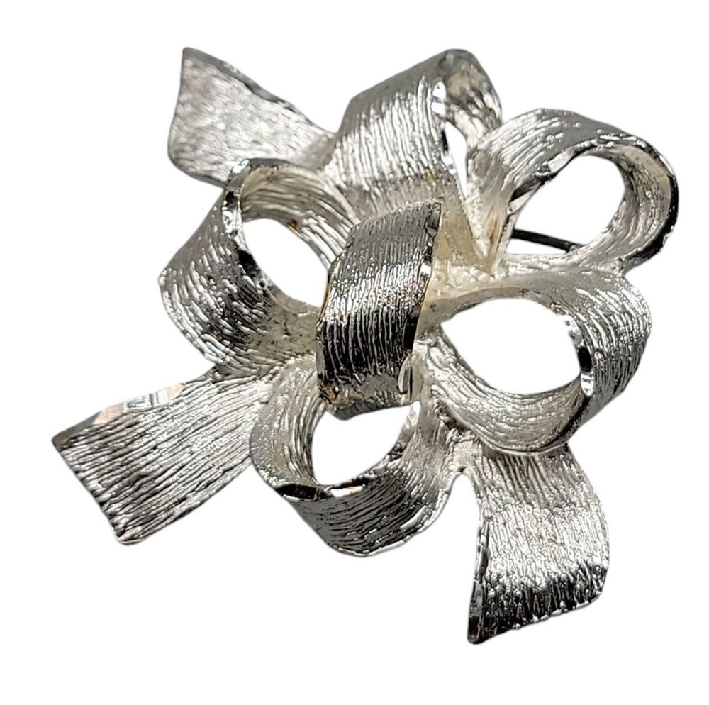 Tona Bow Brooch Rare Signed Textured Silver Tone Ribbon Polished Edges Vintage