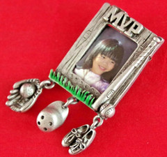 VTG c1980’s DANECRAFT MVP BASEBALL PHOTO FRAME DANGLE CHARM PEWTER BROOCH PIN