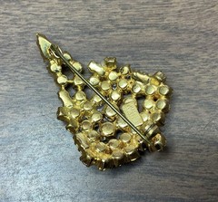 1 3/4 Inch Austrian Crystal Christmas Tree Pin Brooch Vintage Austria