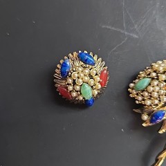 Vintage Hollycraft Brooch Earrings Set Fruit Salad Glass Pearl Gold Tone