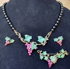 Richard Kaish Purple Green Bronze Wine Grape Vine Necklace Brooch Earrings Set