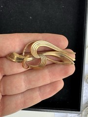 VINTAGE SIGNED GERMANY 1/80/18KT RGP ROLLED GOLD PLATE PIN BROOCH 2.5”