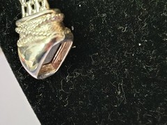 Vtg Gold Tone Mesh Choker Magnetic Necklace 17.5 Long Heavy Great For Any Event