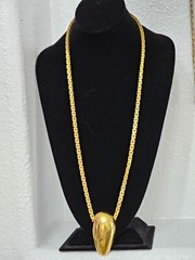 MONET 2 pc heavy 15″ chain and 2 1/2″ by 1 1/2″ shinny pin Statement pieces