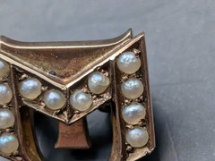 🔥 10K GOLD SEED PEARL HEAVY 1.9 GRAM SIGNED FRATERNITY PIN w/ 22K GOLD NUGGETS