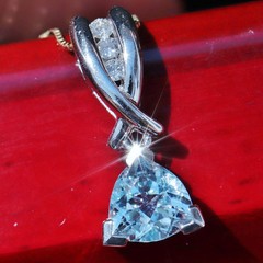 10k white gold pendant 1.07ct aquamarine diamond solitaire 1.50gr Leer Gem N363A