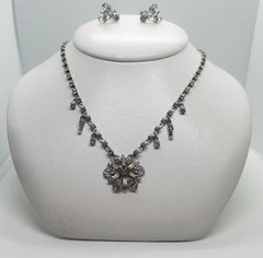 Vtg Glamour Jewels By Lustern Rhodium Plated And Rhinestone Necklace Set In Box