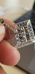 Vintage ZRW jewelers design Filigree 10k/ 3.03 grams ..