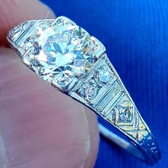 Original EARTH MINED DIAMOND ART Deco Engagement Ring 1 CARAT PLATINUM Solitaire