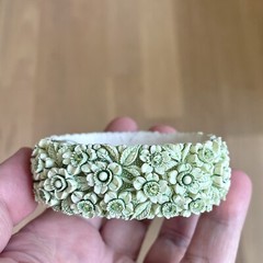 Vintage Bracelet Molded Plastic Green Celluloid Flower Rhinestone Clamper Hinged
