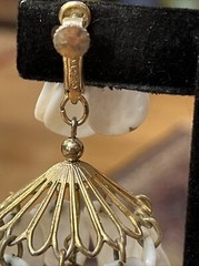 Vintage Huge Napier Pebbled White Chandelier Dangle Drop Clip On Earrings MCM