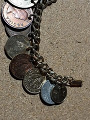 VTG 1950’S 60’S Coins of the World Charm Bracelet S. Africa Mexico