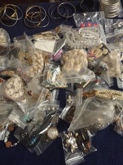 ~ Huge Vintage to Modern Costume Jewelry Lot – 100’s of Pieces! ~