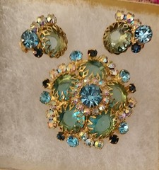 Juliana Delizza and Elster Blue RARE brooch and earrings set Hard To Find Set