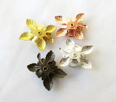 50pcs Flower Leaves Brass Floral Findings 18x21mm 1mm Hole Decorative Accessory